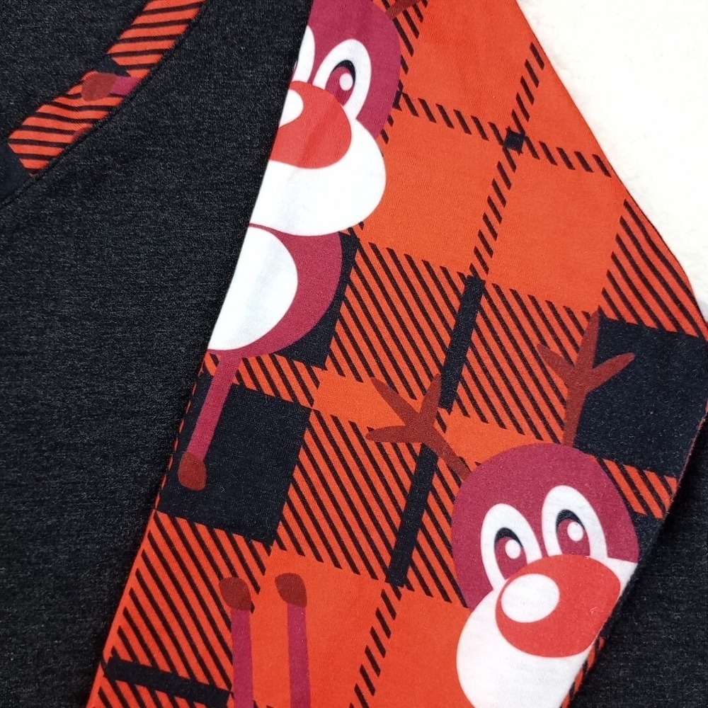 Roshop Women's Red and Balck Rain Deer /Deer Characters Half Sleeve Size Large - Picture 3 of 8